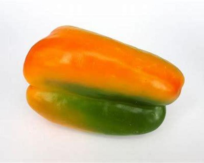 Pepper 'Nikita' - Sweet Bell Pepper from The Flower Spot Pepper 'Nikita' - Sweet Bell Pepper from The Flower Spot