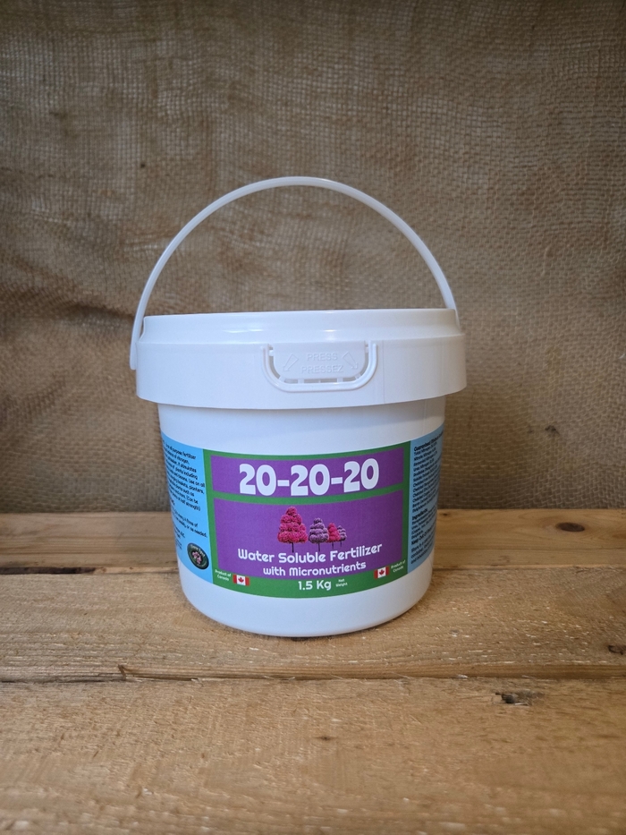 20-20-20 Large - Water Soluble Fertilizer from The Flower Spot